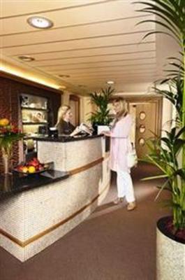 фото отеля Cedar Court Grand Hotel & Spa