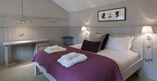 фото отеля The Lawrance Luxury Serviced Apartments