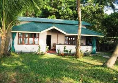фото отеля West Wind Homez