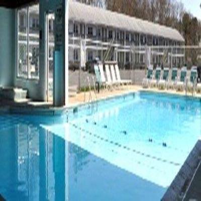 фото отеля Hunters Green Motel