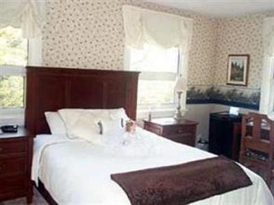 фото отеля Willow Pond Country Bed and Breakfast