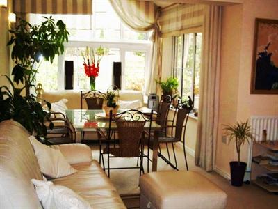 фото отеля Hopgarden House