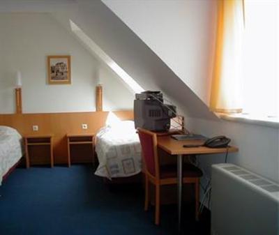 фото отеля Sohaz Hotel Es Apartmanszalloda