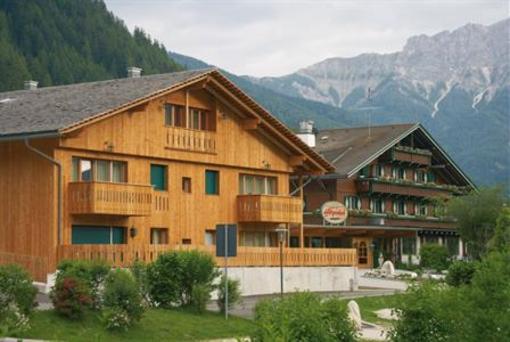 фото отеля Hotel Alpenhof Rasen-Antholz