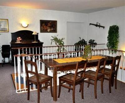 фото отеля Gasthof & Hotel Zur Linde