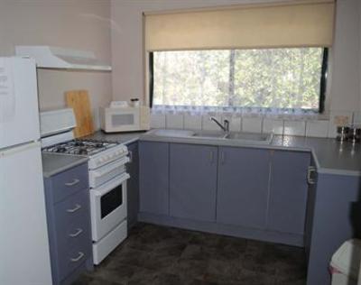 фото отеля Lakes Entrance Country Cottages