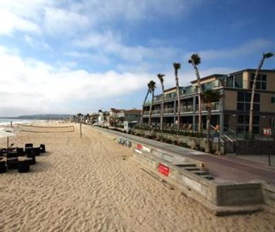фото отеля The Residence Club On Mission Beach