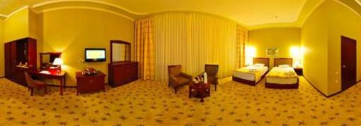 фото отеля Golden Valley Hotel