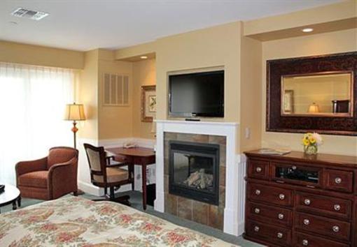 фото отеля Grand Harbor Inn