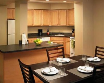 фото отеля Marriott ExecuStay Creeks Edge at Stony Point