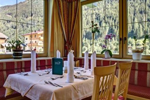 фото отеля Hotel Zum Grunen Tor