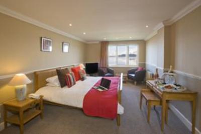 фото отеля Holly Tree Hotel Kentallen Pier Fort William