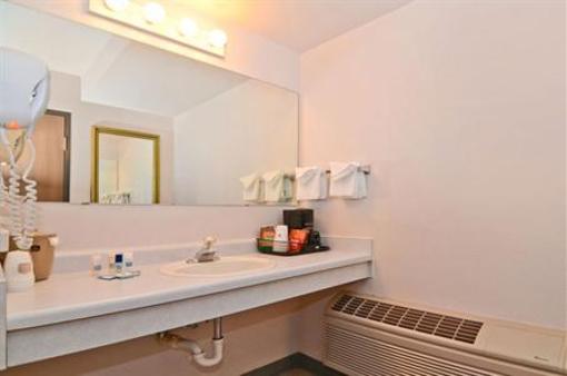 фото отеля BEST WESTERN Sky Way Inn & Suites