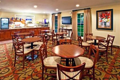 фото отеля Holiday Inn Express Niceville - Eglin AFB
