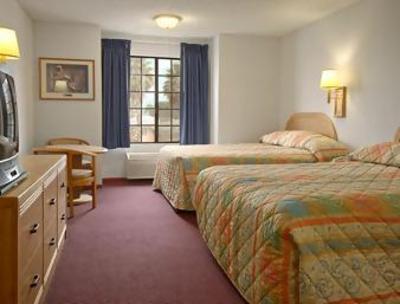 фото отеля Ramada Culver City