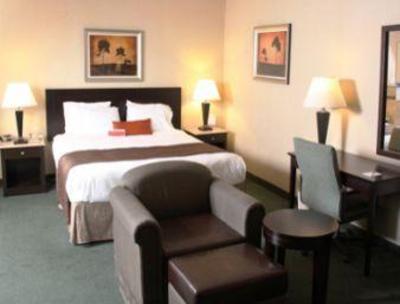 фото отеля Ramada Culver City