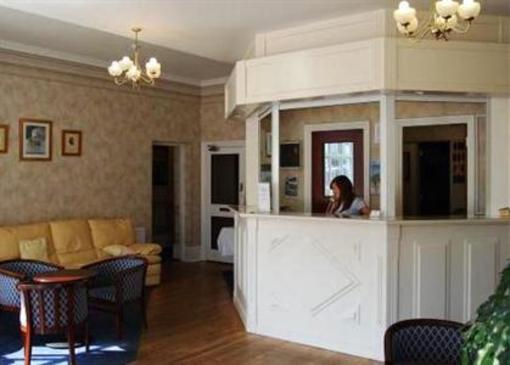 фото отеля Lampeter Hotel