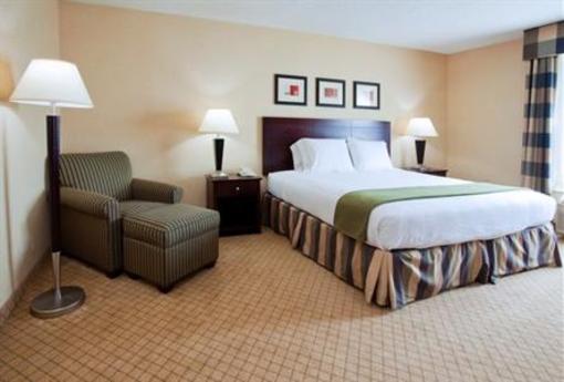 фото отеля Holiday Inn Express Hotel & Suites Concord
