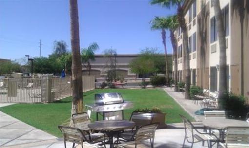 фото отеля Holiday Inn Express Scottsdale North