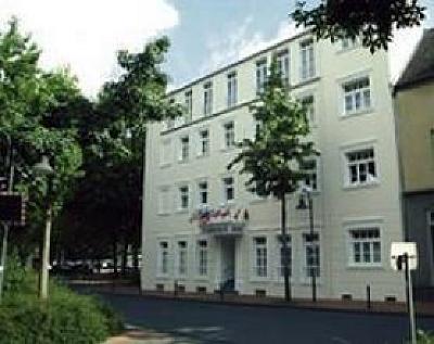 фото отеля Hotel Stadthaus Paderborn