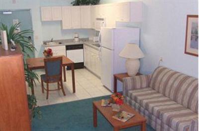 фото отеля GrandStay Hotel & Suites Fort Myers