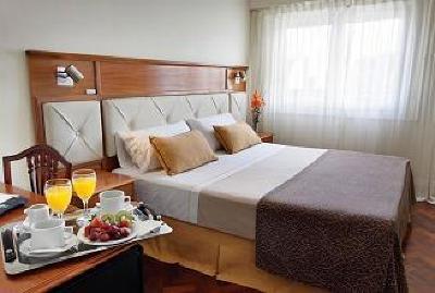 фото отеля Embajador Hotel Buenos Aires