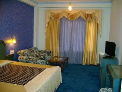 фото отеля The Royal Regency