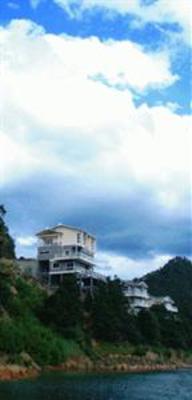 фото отеля Tachee Island Holiday Hotel