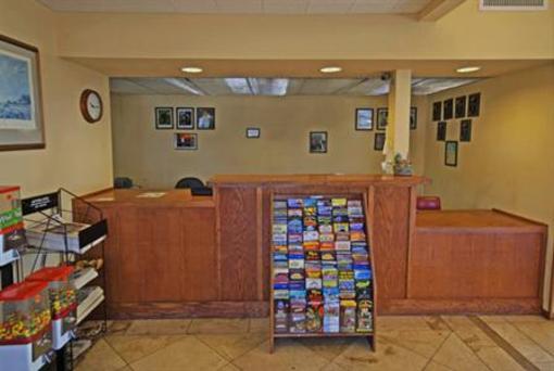 фото отеля Americas Best Value Inn Redding