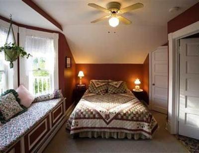 фото отеля Yellowstone Suites Bed and Breakfast