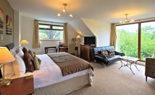 фото отеля Tovey Lodge Bed and Breakfast Hassocks