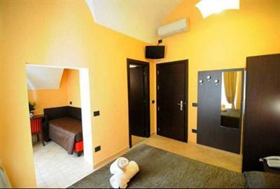 фото отеля Sakura Inn Sanremo