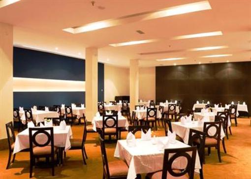 фото отеля Grand Mahkota Hotel Pontianak