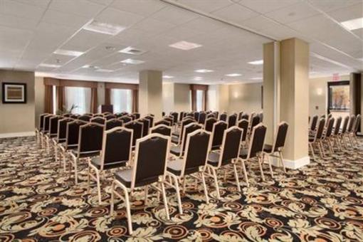 фото отеля Homewood Suites by Hilton Newtown