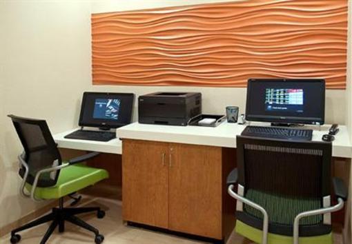 фото отеля SpringHill Suites Lafayette South at River Ranch