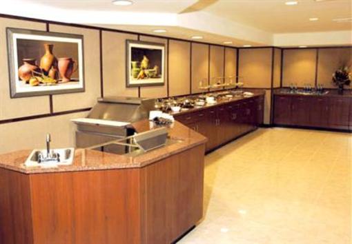 фото отеля Courtyard by Marriott Boston Marlborough