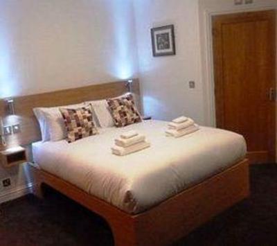 фото отеля Connaught House Hotel London ExceL