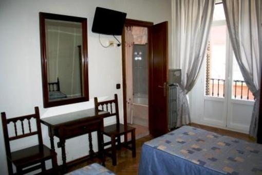 фото отеля Hostal Hispano