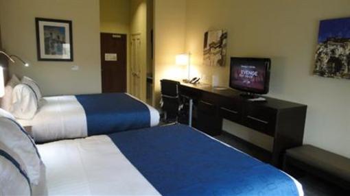 фото отеля Holiday Inn Hotel & Suites San Antonio Northwest