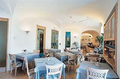 фото отеля Hotel Punta Imperatore