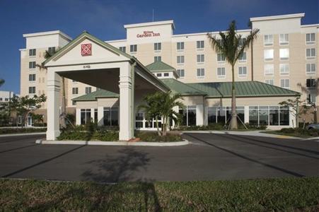 фото отеля Hilton Garden Inn Fort Myers Airport / FGCU