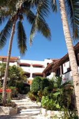 фото отеля Pelicano Inn