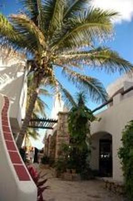 фото отеля Pelicano Inn