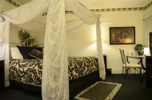 фото отеля Providence Inn Bed and Breakfast
