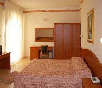 фото отеля Perticari Hotel
