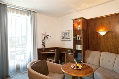 фото отеля Nh Hotel Bingen am Rhein