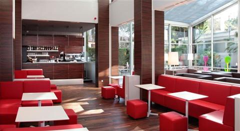 фото отеля Hotel Mediterranee Lourdes