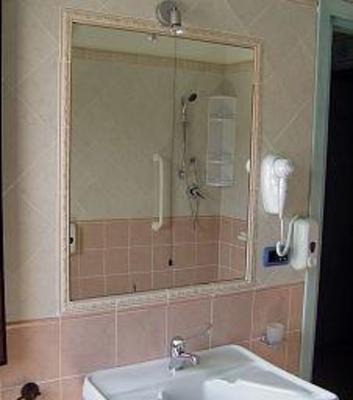 фото отеля Rejna Residence Hotel