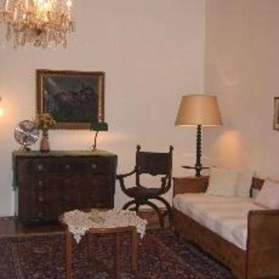 фото отеля Altwien Apartement