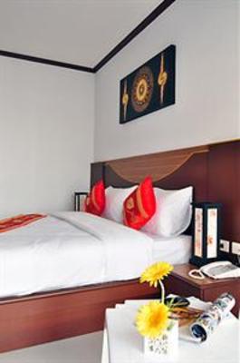 фото отеля Issara Resort